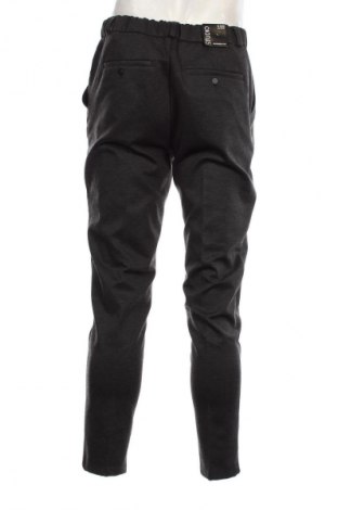 Herrenhose Defacto, Größe M, Farbe Grau, Preis 11,99 €