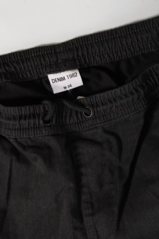 Мъжки панталон Denim 1982, Размер L, Цвят Сив, Цена 29,00 лв.
