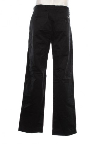 Pantaloni de bărbați Dockers, Mărime L, Culoare Negru, Preț 203,95 Lei