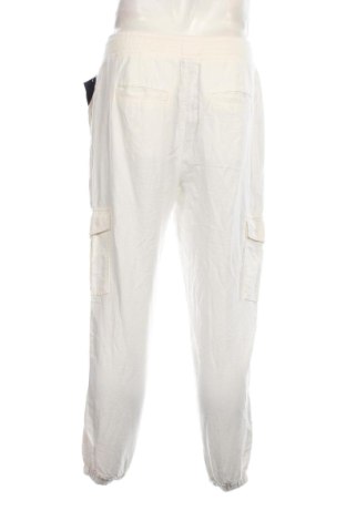 Мъжки панталон Gap, Размер M, Цвят Бял, Цена 30,80 лв.