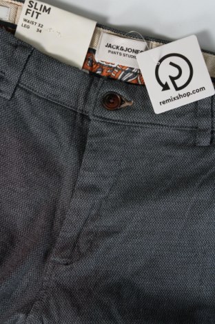 Pantaloni de bărbați Jack & Jones, Mărime M, Culoare Gri, Preț 130,26 Lei