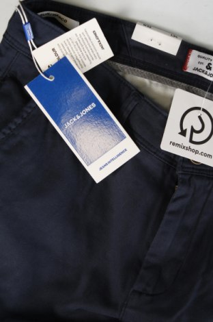 Pantaloni de bărbați Jack & Jones, Mărime M, Culoare Albastru, Preț 146,55 Lei
