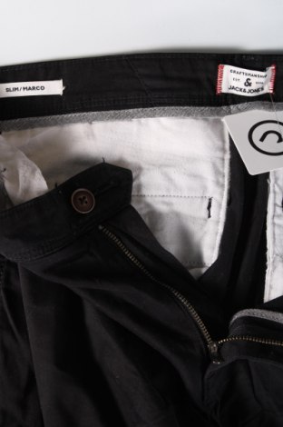 Pantaloni de bărbați Jack & Jones, Mărime M, Culoare Negru, Preț 21,99 Lei