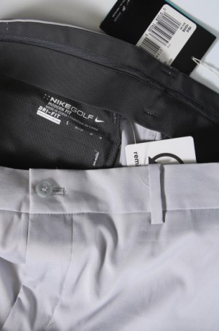 Ανδρικό παντελόνι Nike Golf, Μέγεθος M, Χρώμα Γκρί, Τιμή 76,70 €