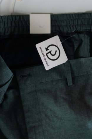 Herrenhose S.Oliver, Größe L, Farbe Grün, Preis € 11,49