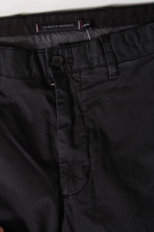 Pantaloni de bărbați Tommy Hilfiger, Mărime M, Culoare Negru, Preț 204,99 Lei