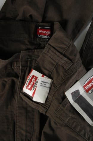 Pánské kalhoty  Wrangler, Velikost L, Barva Zelená, Cena  1 339,00 Kč