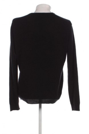 Ανδρικό πουλόβερ United Colors Of Benetton, Μέγεθος L, Χρώμα Μαύρο, Τιμή 13,67 €