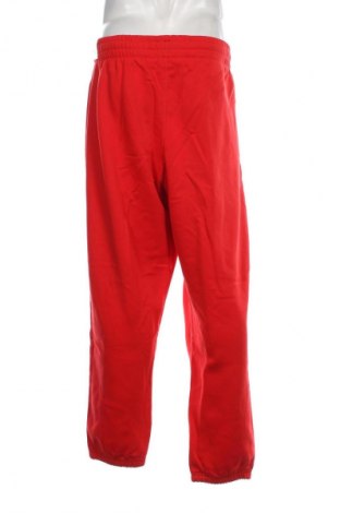 Pantaloni trening de bărbați Adidas, Mărime 3XL, Culoare Roșu, Preț 198,85 Lei