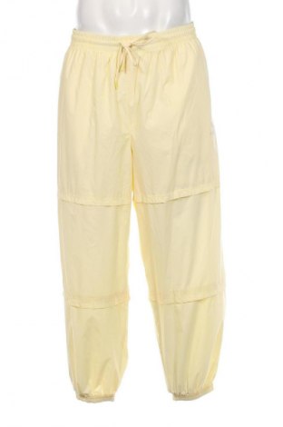 Pantaloni trening de bărbați PUMA, Mărime L, Culoare Galben, Preț 305,92 Lei