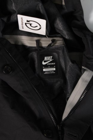 Herrenjacke Nike, Größe M, Farbe Schwarz, Preis € 100,21