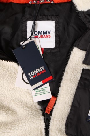 Geacă de bărbati Tommy Jeans, Mărime S, Culoare Negru, Preț 887,99 Lei