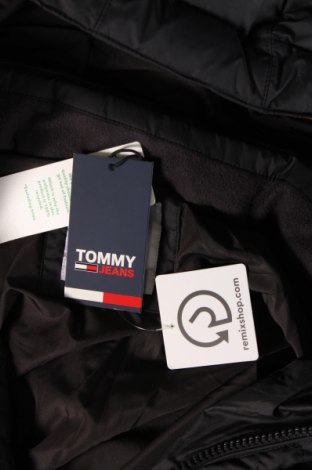 Geacă de bărbati Tommy Jeans, Mărime XL, Culoare Negru, Preț 819,99 Lei