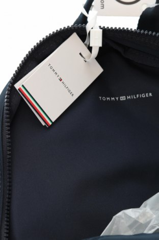 Раница Tommy Hilfiger, Цвят Син, Цена 127,99 лв.