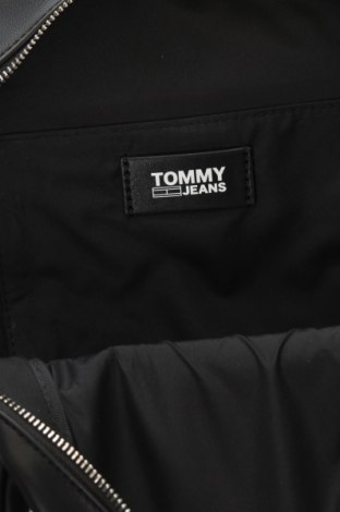 Раница Tommy Jeans, Цвят Черен, Цена 150,00 лв.