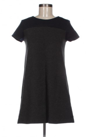 Kleid, Größe M, Farbe Grau, Preis € 15,33