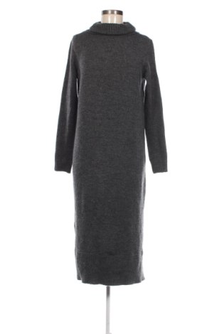 Kleid, Größe L, Farbe Grau, Preis € 13,12