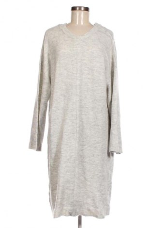 Kleid, Größe M, Farbe Grau, Preis 13,12 €