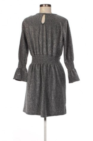 Kleid, Größe S, Farbe Silber, Preis 5,49 €