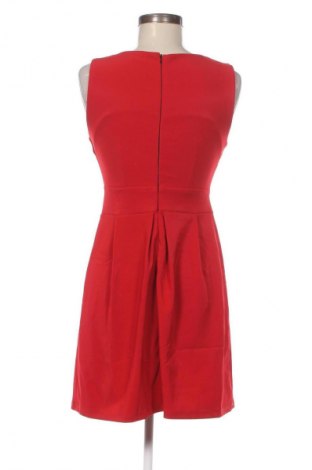 Šaty , Velikost M, Barva Červená, Cena  416,00 Kč