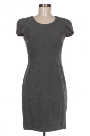 Kleid, Größe M, Farbe Grau, Preis € 5,99