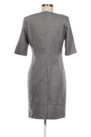 Kleid, Größe M, Farbe Grau, Preis 5,00 €