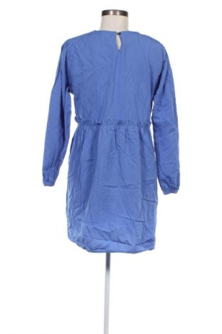 Kleid, Größe M, Farbe Blau, Preis € 20,18