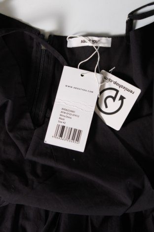 Šaty  About You, Veľkosť L, Farba Čierna, Cena  17,58 €