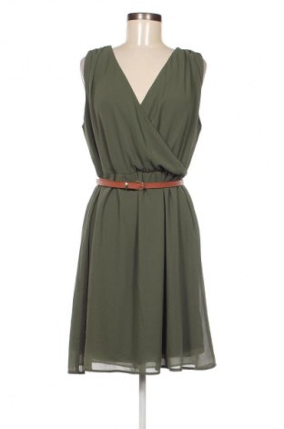 Kleid About You, Größe M, Farbe Grün, Preis 17,58 €
