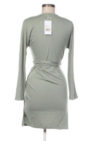 Kleid About You, Größe M, Farbe Grün, Preis € 19,18