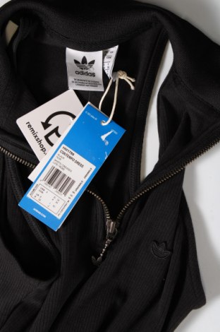Рокля Adidas Originals, Размер XS, Цвят Черен, Цена 102,85 лв.