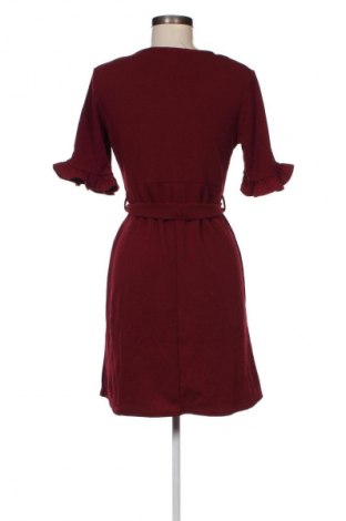 Kleid Boohoo, Größe M, Farbe Rot, Preis € 20,18