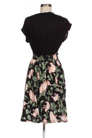 Kleid Buffalo, Größe M, Farbe Mehrfarbig, Preis 27,84 €