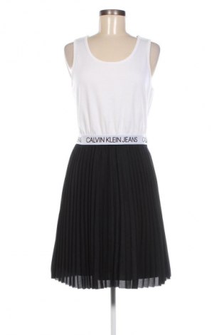 Kleid Calvin Klein Jeans, Größe S, Farbe Mehrfarbig, Preis 48,25 €