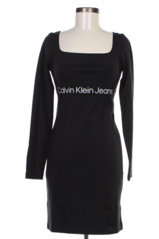 Рокля Calvin Klein Jeans, Размер M, Цвят Черен, Цена 85,80 лв.