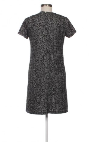 Rochie Cami, Mărime S, Culoare Gri, Preț 27,99 Lei