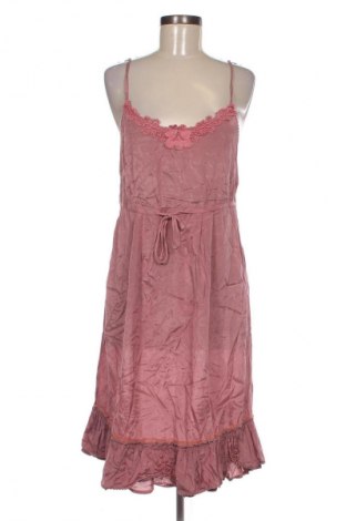 Φόρεμα Cream, Μέγεθος XL, Χρώμα Ρόζ , Τιμή 21,30 €