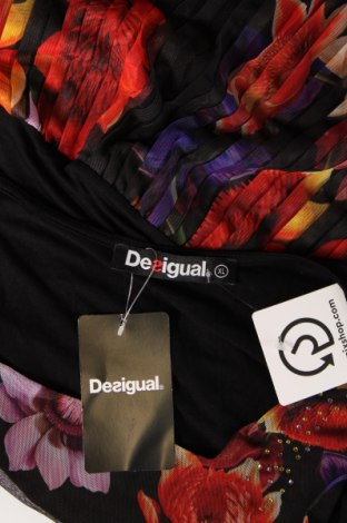 Рокля Desigual, Размер XL, Цвят Многоцветен, Цена 78,99 лв.