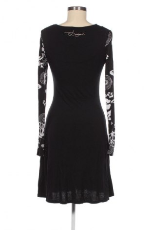 Rochie Desigual, Mărime S, Culoare Negru, Preț 146,99 Lei