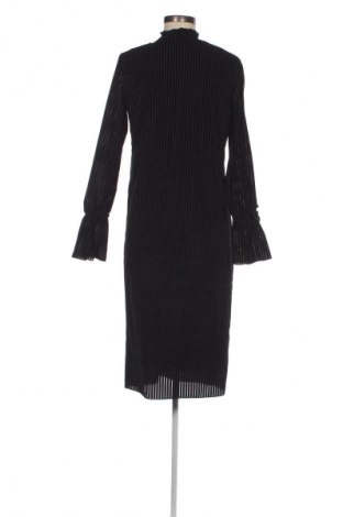 Φόρεμα Eksept, Μέγεθος M, Χρώμα Μαύρο, Τιμή 21,09 €