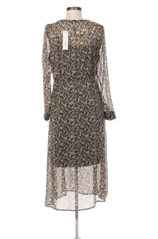 Šaty  Esprit, Velikost M, Barva Vícebarevné, Cena  1 565,00 Kč