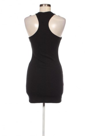 Kleid Gina Tricot, Größe M, Farbe Schwarz, Preis 17,58 €