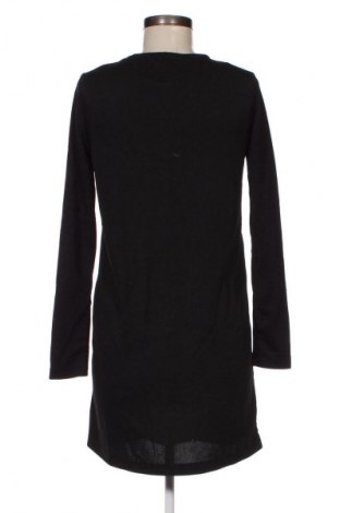 Šaty  Gina Tricot, Velikost S, Barva Černá, Cena  194,00 Kč