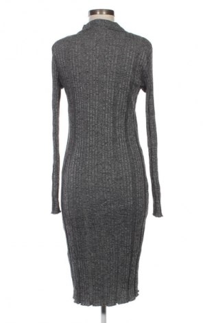 Kleid Gina Tricot, Größe M, Farbe Grau, Preis 23,66 €