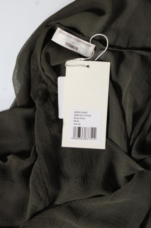 Kleid Guido Maria Kretschmer for About You, Größe S, Farbe Grün, Preis 30,62 €