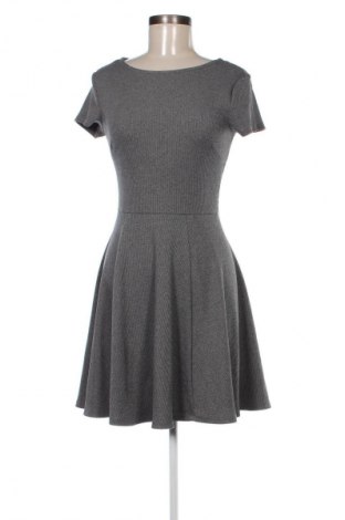 Šaty  H&M, Veľkosť S, Farba Sivá, Cena  8,90 €