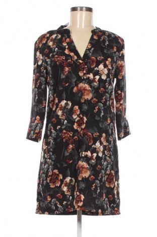 Šaty  H&M, Velikost S, Barva Vícebarevné, Cena  407,00 Kč
