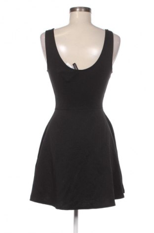 Kleid H&M Divided, Größe S, Farbe Schwarz, Preis € 5,49