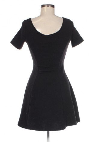 Kleid H&M Divided, Größe M, Farbe Schwarz, Preis 20,18 €