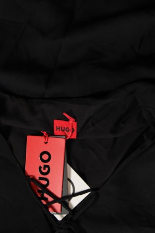 Рокля Hugo Boss, Размер M, Цвят Черен, Цена 209,55 лв.